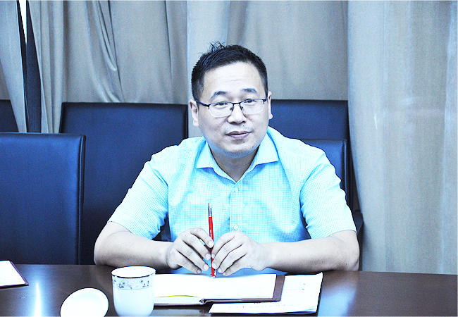 市委组织部、市住房保障与房产管理局领导莅临阡陌物业考察调研企业党建工作(图3)
