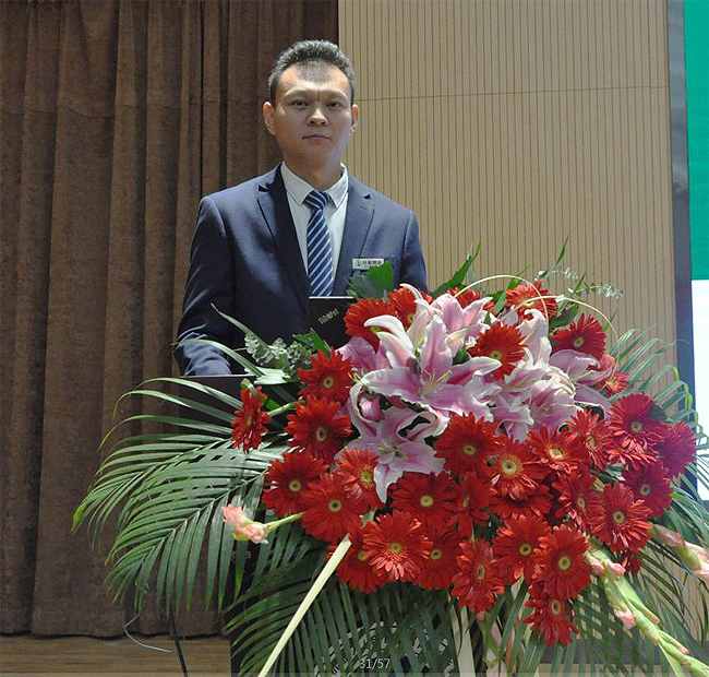 阡陌物业隆重召开2019年度年终总结和表彰大会(图6) 阡陌物业隆重召开2019年度年终总结和表彰大会(图6)